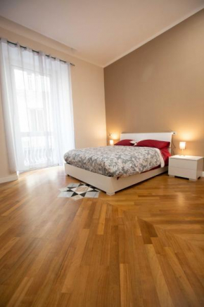 Privilege Chiaia by Dimorra Napoli